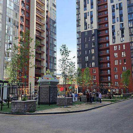 Жк Terracotta Lägenhet Alma-Ata Exteriör bild