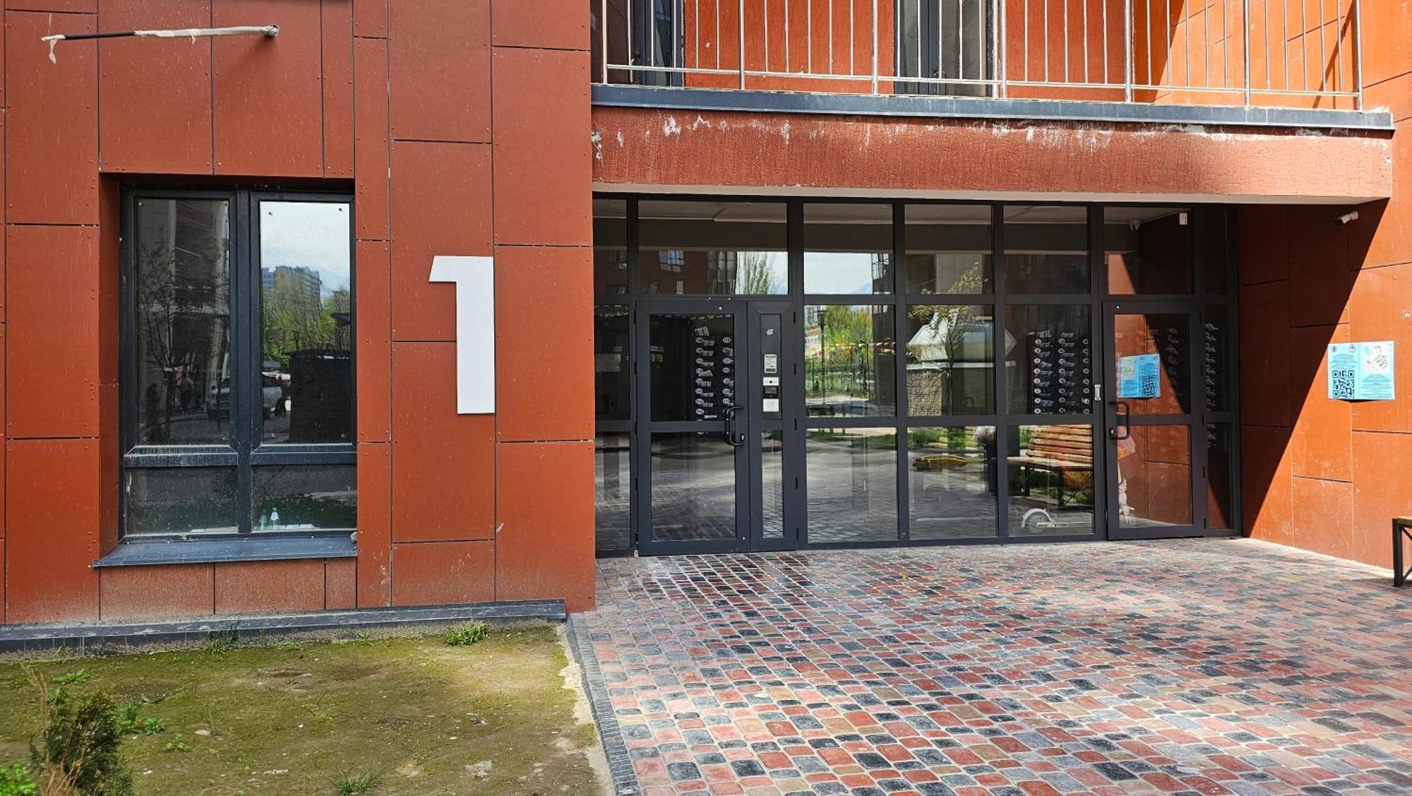 Жк Terracotta Lägenhet Alma-Ata Exteriör bild