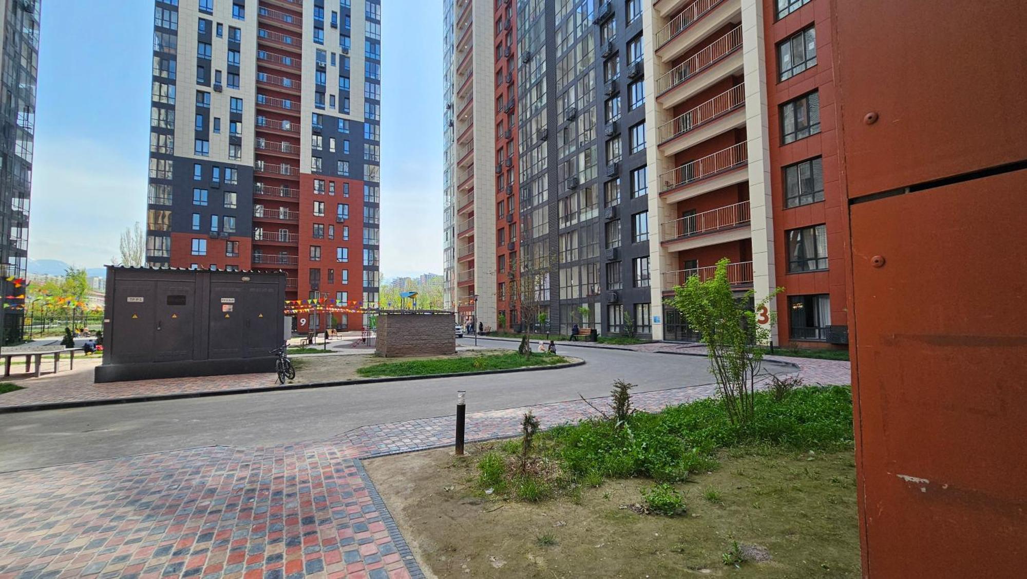 Жк Terracotta Lägenhet Alma-Ata Exteriör bild